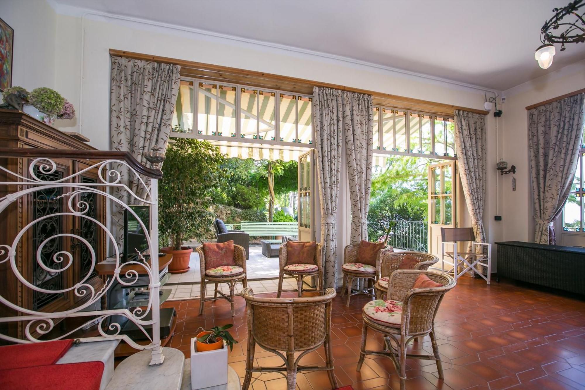 Villa Lucia Grande Varenna Exterior foto